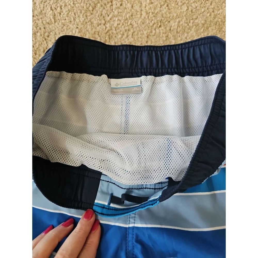 Columbia Boys Sandy Shores Swim Trunks XL Blue